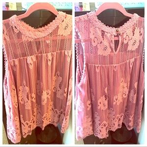 Pink lace sleeveless top